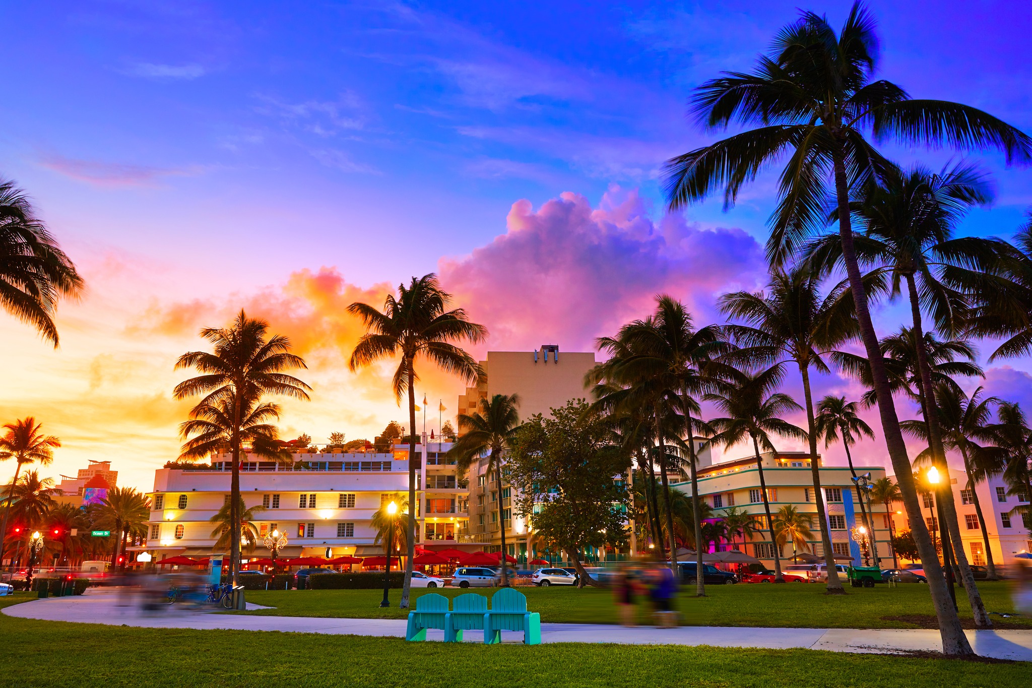 Happy Hotel Deals